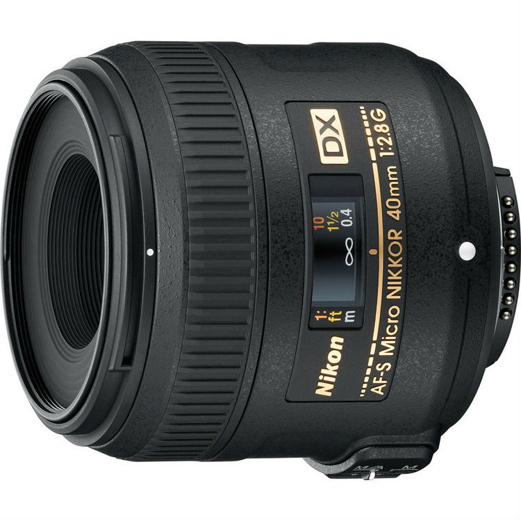 Nikon AF-S 40mm f/2.8G DX micro