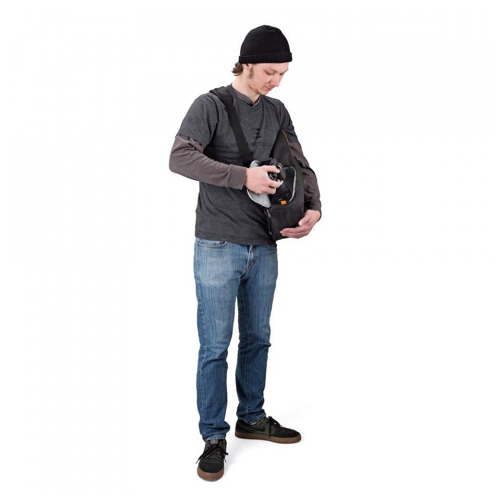 Lowepro Slingshot Edge 250 AW Schwarz