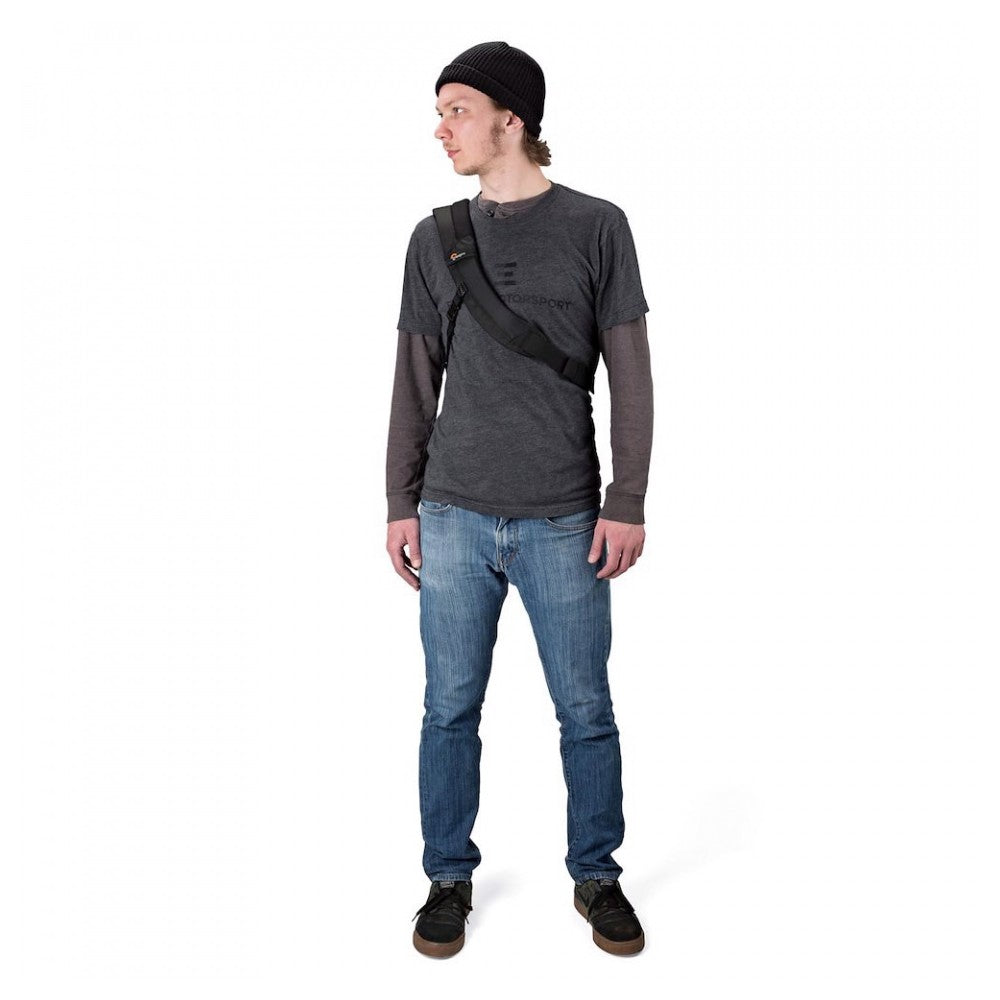 Lowepro Slingshot Edge 250 AW Schwarz