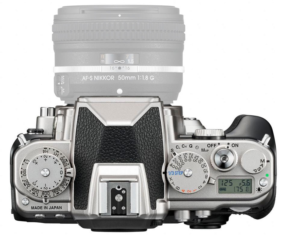 Nikon Df silver body OUTLET