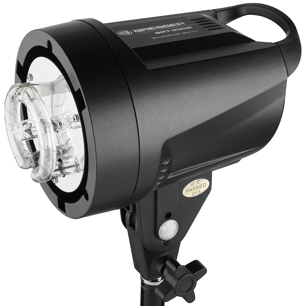 Bresser BRT-200B Studio Blitzset 2x 200W