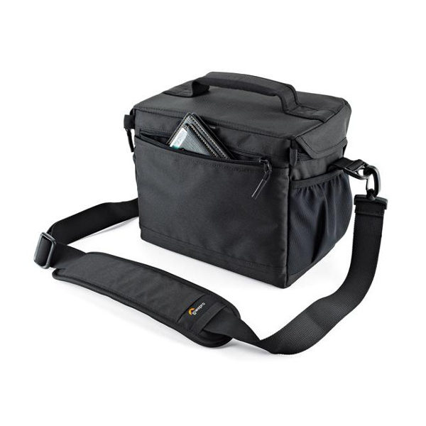Lowepro Nova 180 AW II Schwarz