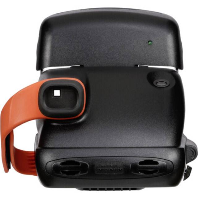 Polaroid Refurbished 600 Round Camera