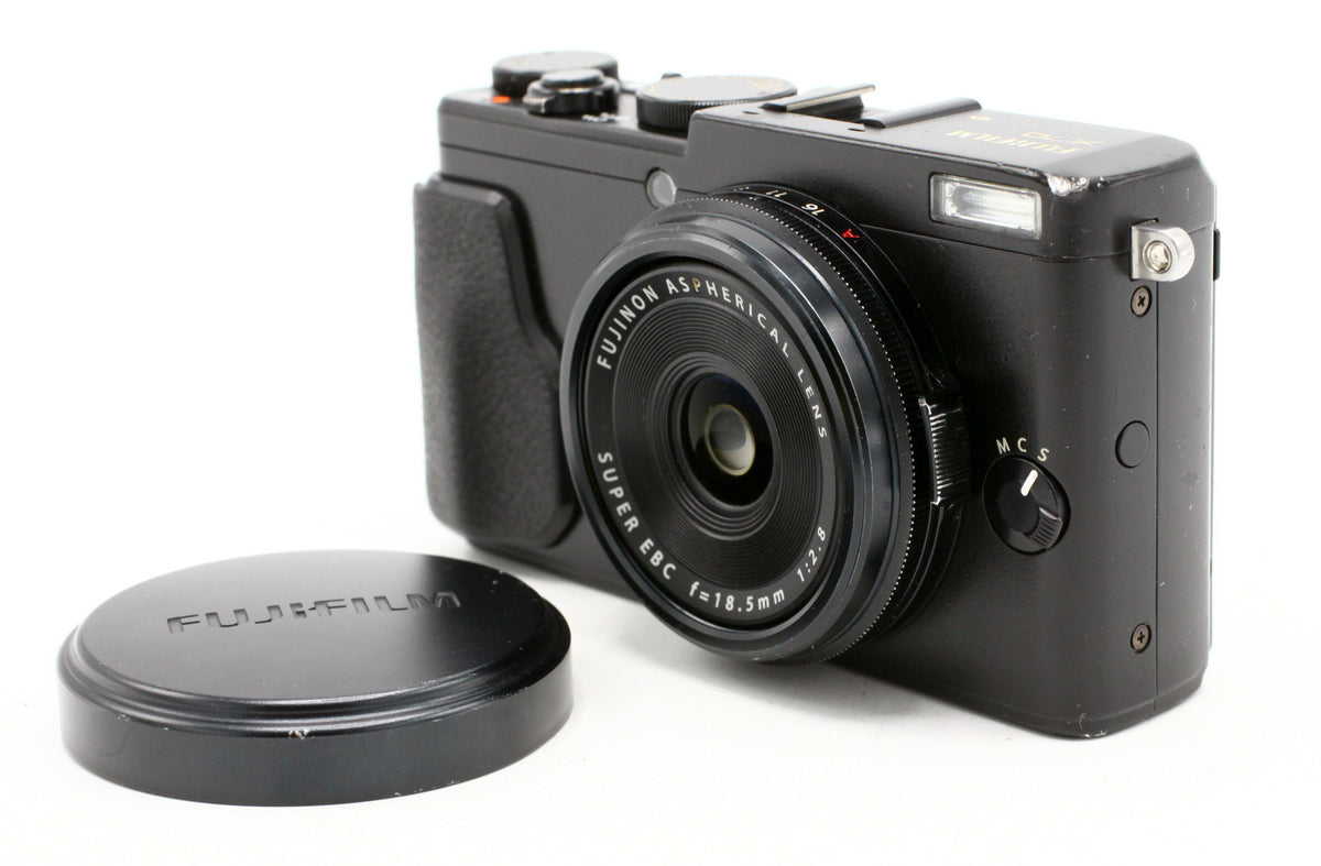 Occ- Fujifilm Finepix X70 Zwart SN:6AQ05562 12 mnd gar
