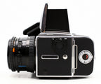 Occ- Hasselblad 503CW body + CFE 80mm F/2.8 Carl Zeiss Planar + A12 filmmagazijn 120 6x6 + Waist Level Finder en CW Winder SN:19SV31582, 8900382, RT332779 12 mnd gar
