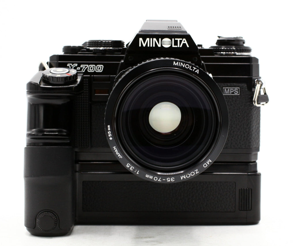 Occ- Minolta X-700 + MD 35-70mm F/3.5 + Motor Drive 1 SN:2835596, 8139802, 3010028 12 mnd gar