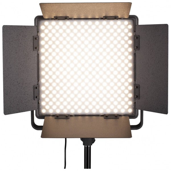 Nanlite 600-CSA bi-color dual kit (with case & light stand)