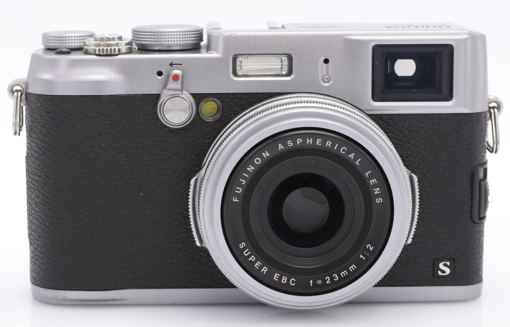 Fujifilm Finepix X100S Silver + TCL-X100 Teleconverter Lens zwart occasion