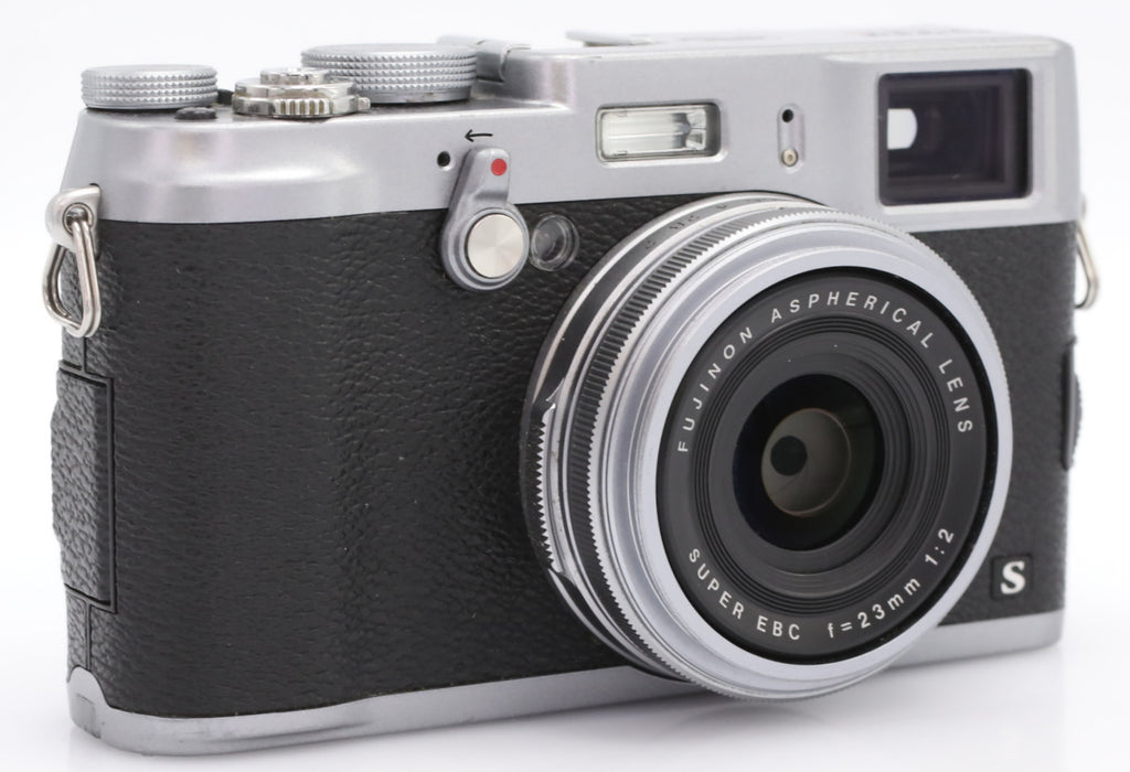Fujifilm Finepix X100S Silver + TCL-X100 Teleconverter Lens zwart occasion