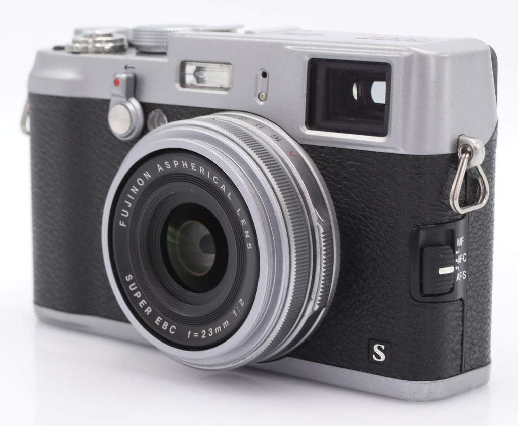 Fujifilm Finepix X100S Silver + TCL-X100 Teleconverter Lens zwart occasion