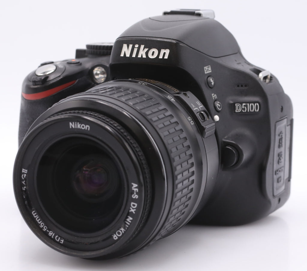 Nikon D5100 + AF-S 18-55mm F/3.5-5.6G II DX occasion