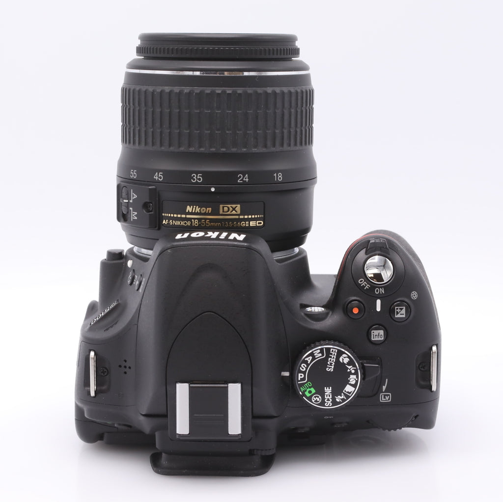 Nikon D5100 body + AF-S 18-55mm F/3.5-5.6G II DX occasion