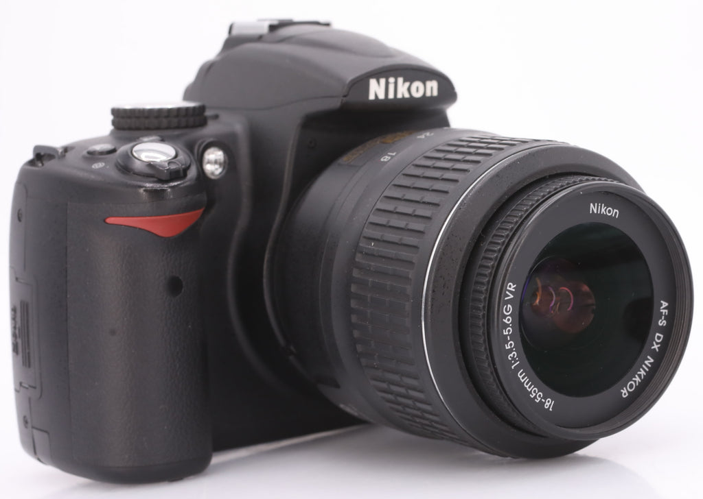 Nikon D5000 + AF-S 18-55mm F/3.5-5.6G DX VR occasion