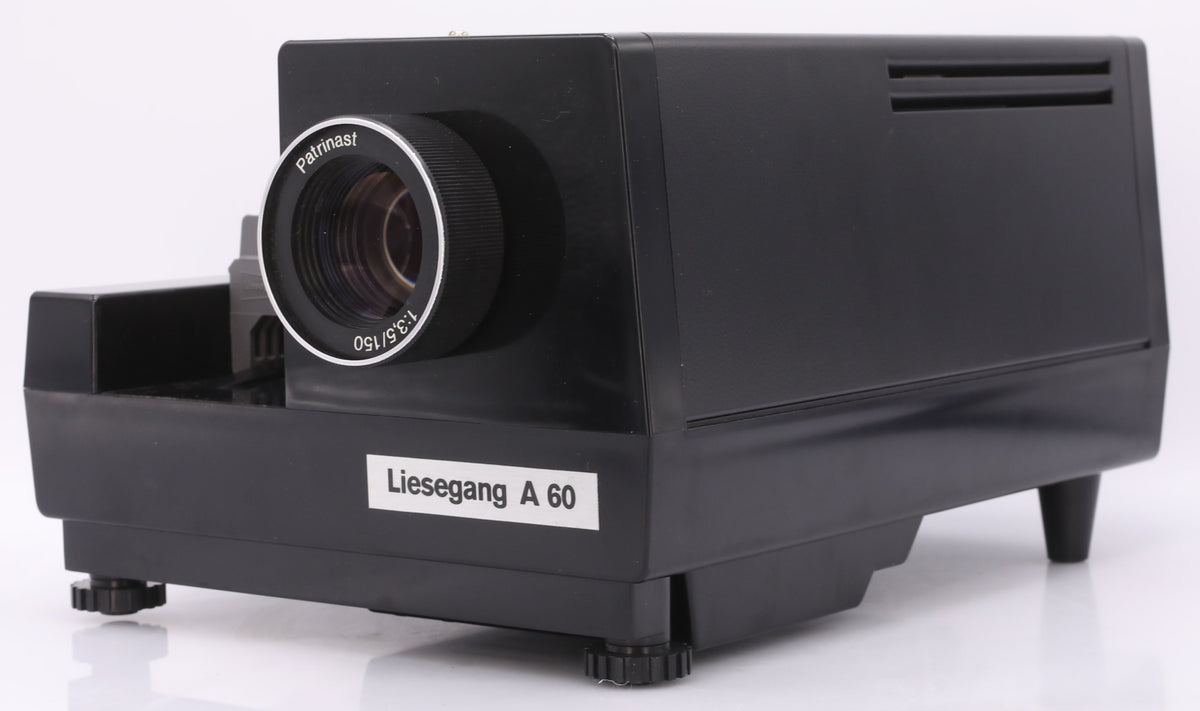 Liesegang A60 Middenformaat Diaprojector + 150mm F/3.5 Patrinast occasion