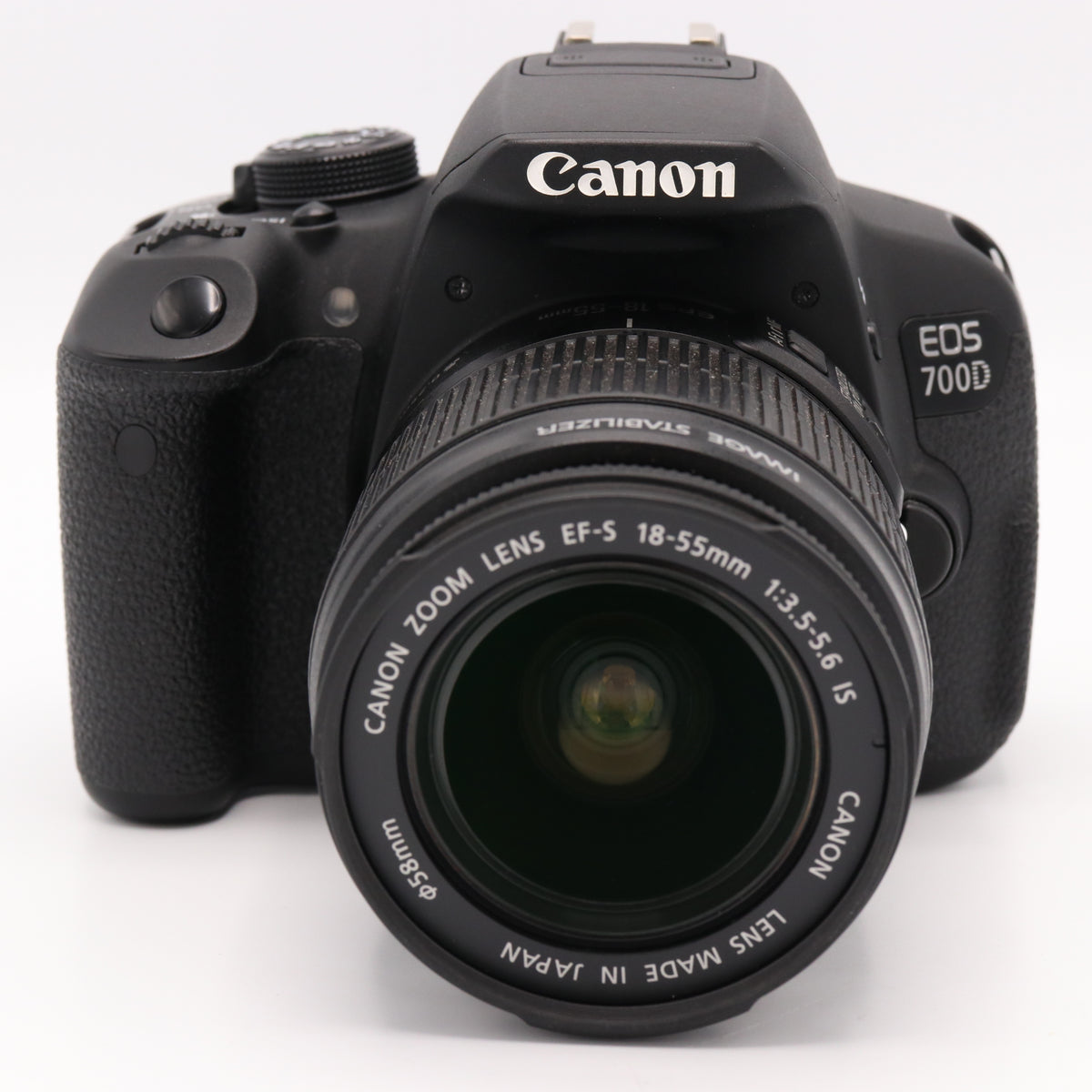 Canon EOS 700D + 18-55mm iS II occasion