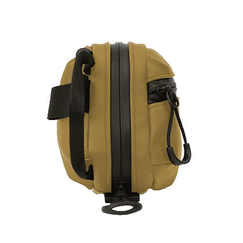 WANDRD Tech Bag Medium Dallol Yellow