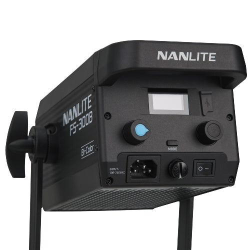 Nanlite FS300B LED triple kit (w/ light stand and softbox)