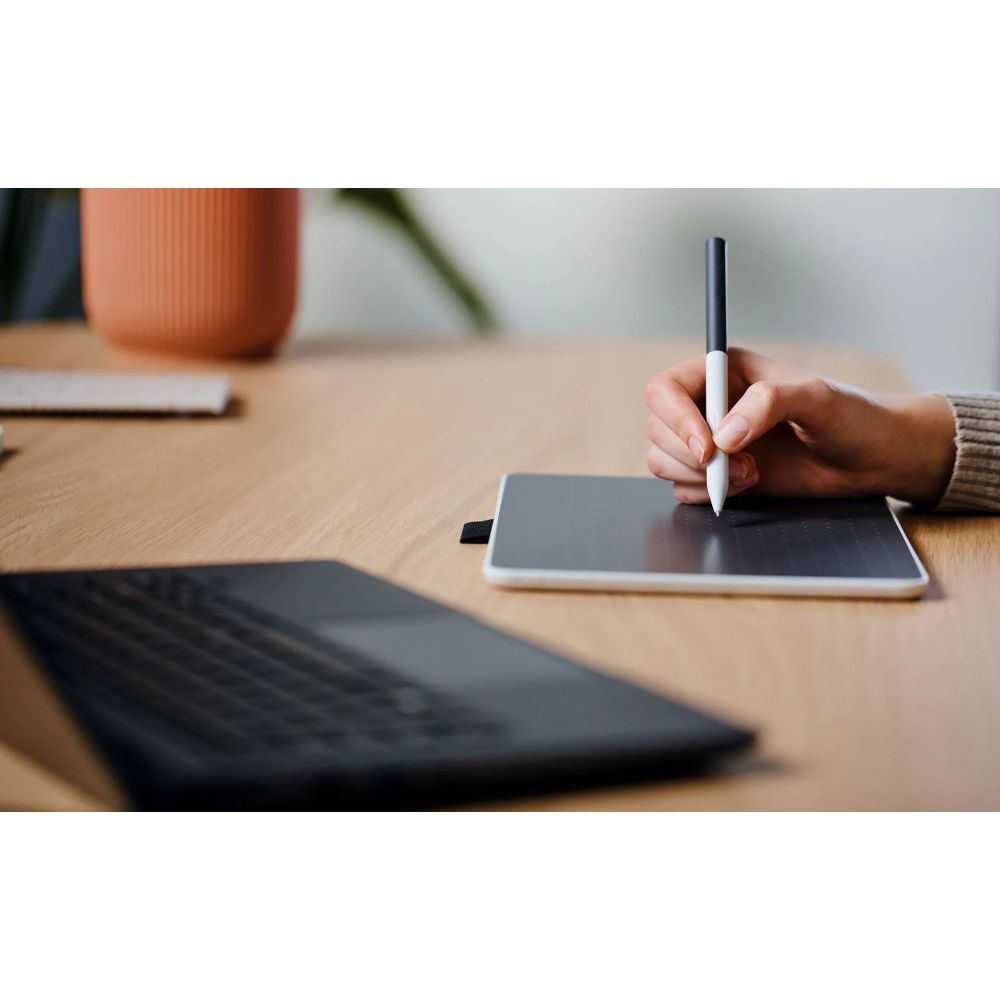 Wacom One S Stifttablett