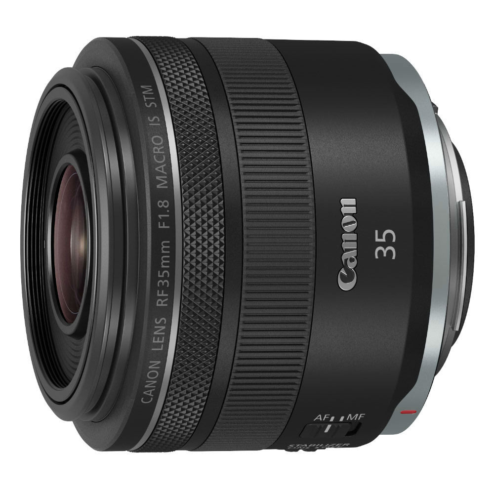 Canon EOS R6 mark II + RF 35mm f/1.8 IS Macro STM