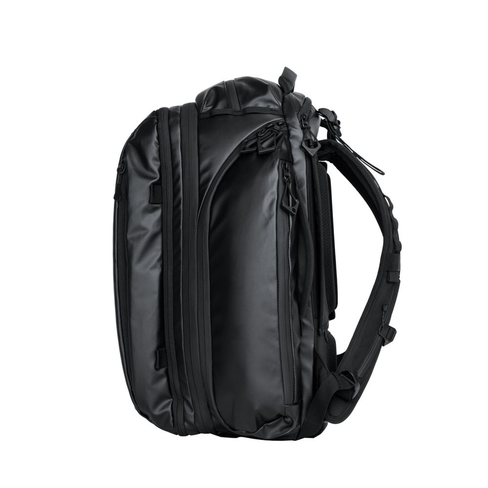 WANDRD Transit 35L Travel Backpack Schwarz