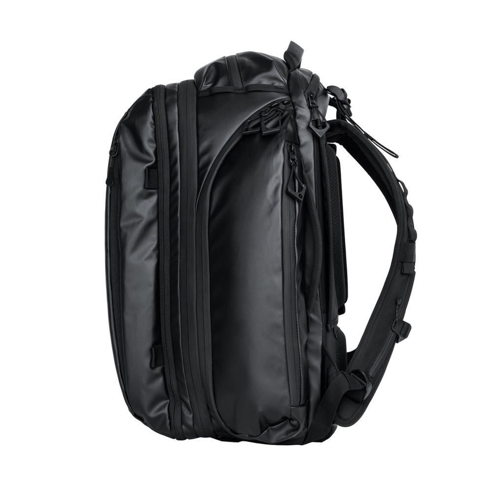 WANDRD Transit 45L Travel Backpack Schwarz