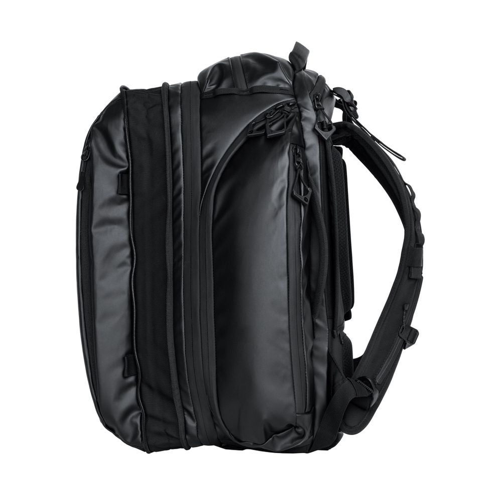 WANDRD Transit 45L Travel Backpack Schwarz