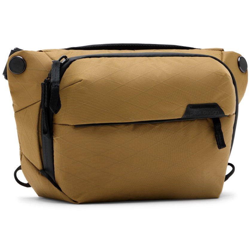 Peak Design Coyote Everyday Sling 3L v2