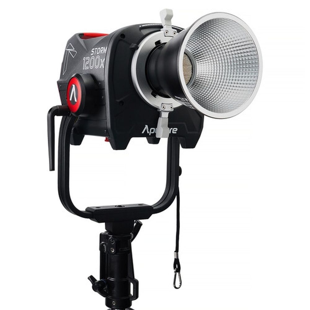 Aputure Storm 1200x