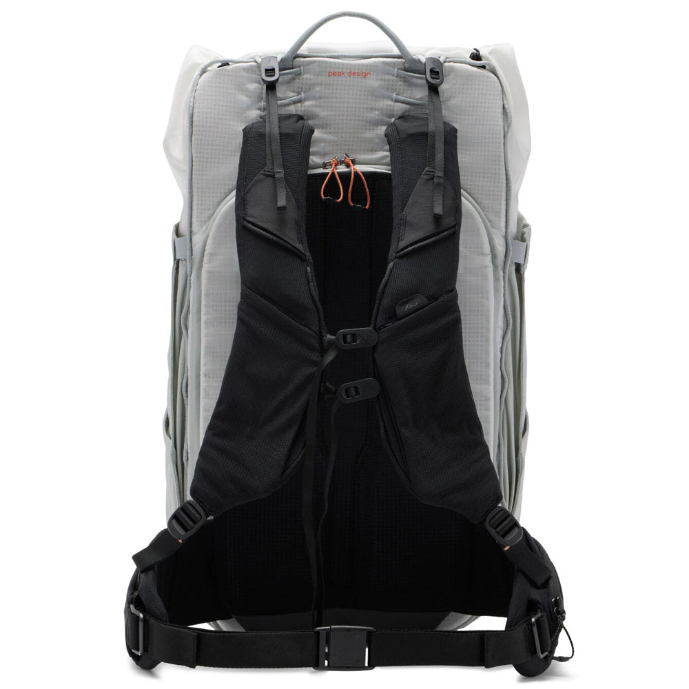 Peak Design Outdoor Backpack 45L Cloud