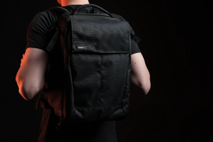 Think Tank Mirrorless Mover Backpack Schwarz - Kamera Express Exklusiv