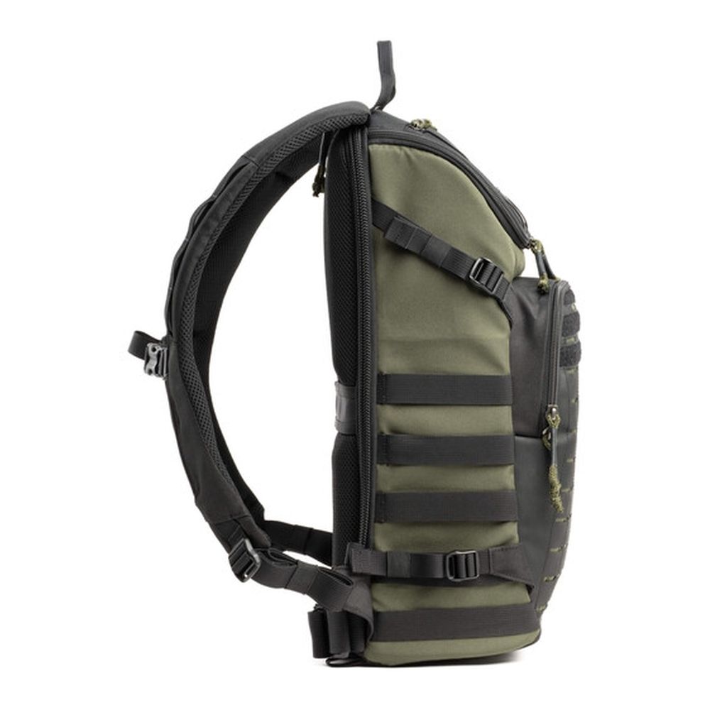 Think Tank DarkLight Backpack 14L - montane grün