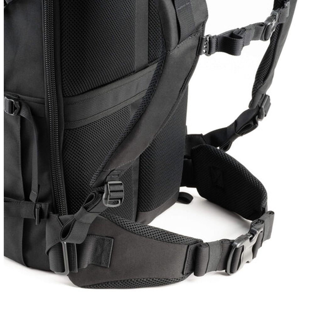 Think Tank DarkLight Backpack 20L - schwarz