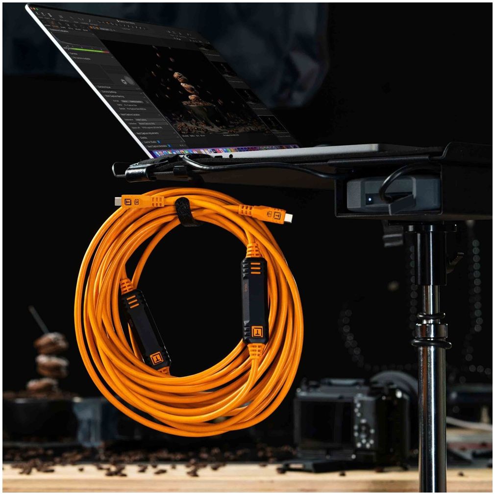 Tether Tools TetherPro Optima 10G USB-C, 15' (4.6m), straight orange