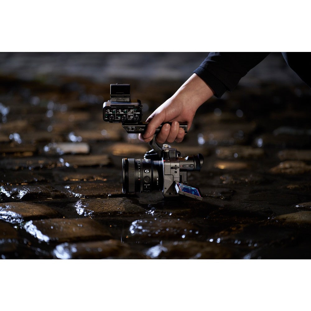 Sony FX2 Cinema Line Gehäuse + XLR handle unit