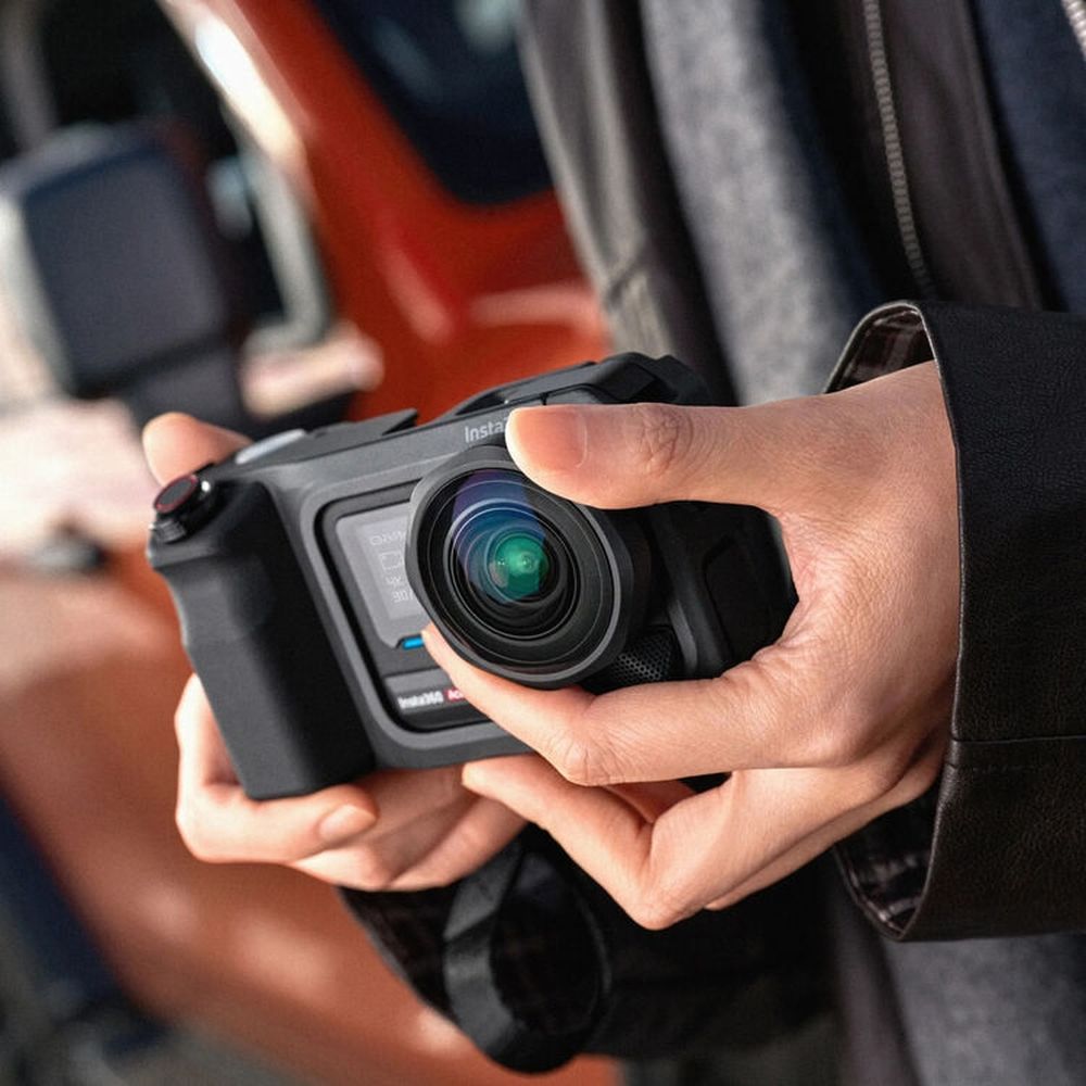 Insta360 Ace Pro 2 Ultimatives Videografie-Bundle