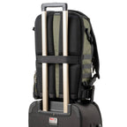 Think Tank DarkLight 25L Rucksack - Montana Grün