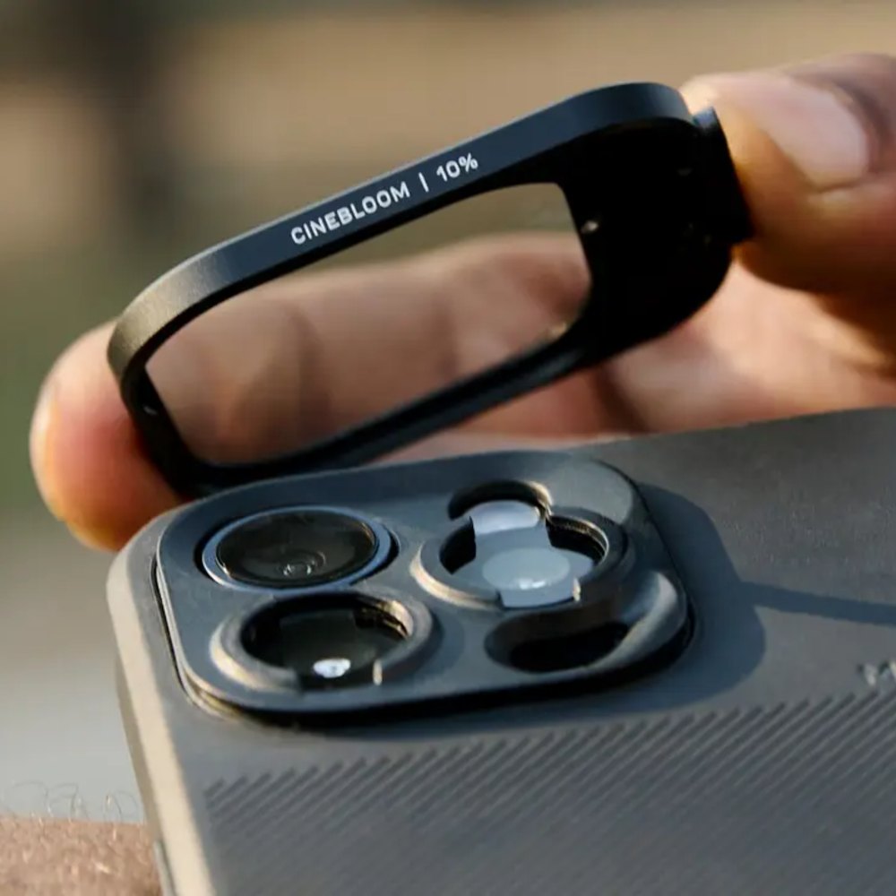 Moment CineBloom QuickLock Filter - 10% / iPhone 17 Pro