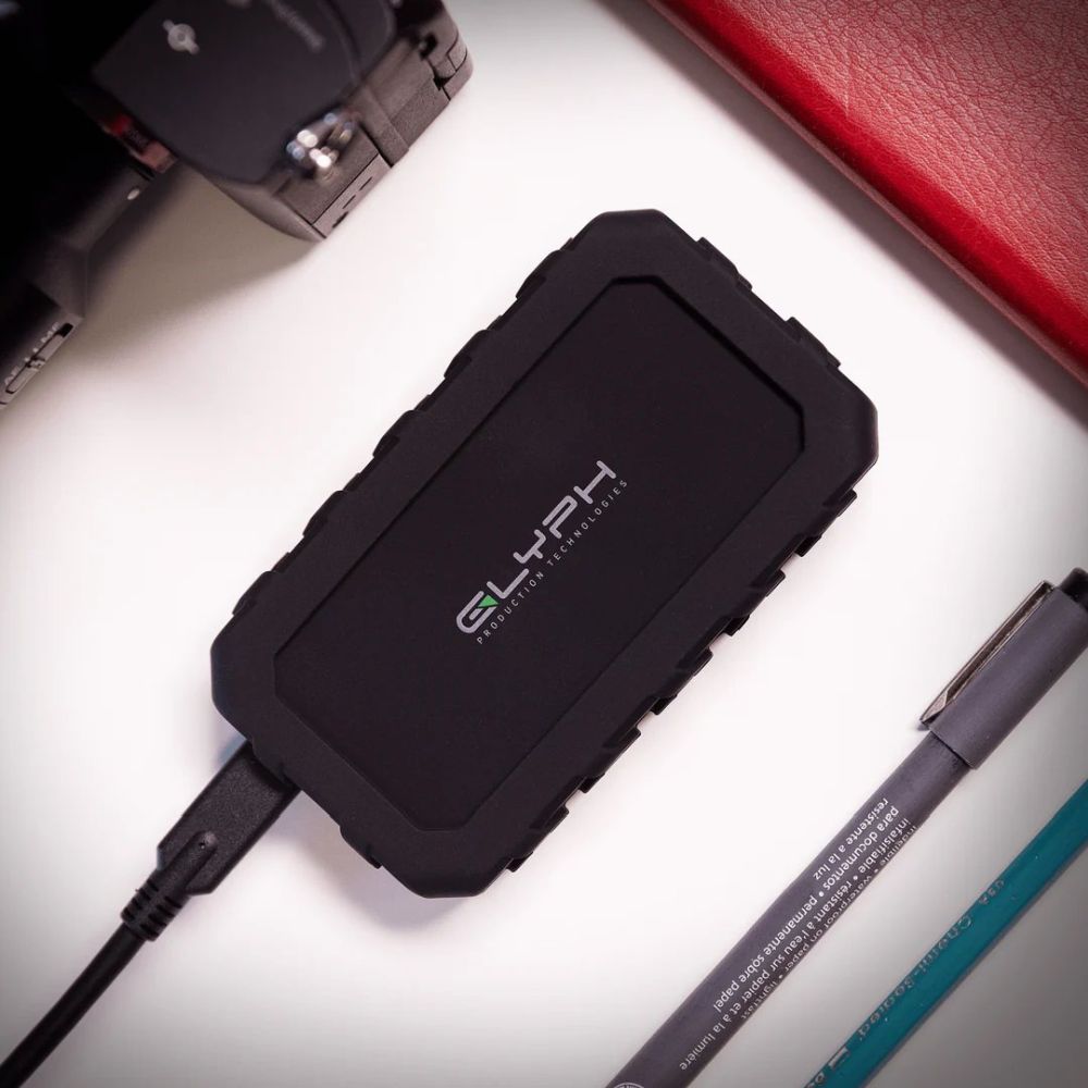 Glyph Atom EX20 High-Intensity USB-C (3.2, Gen 2x2) NVMe SSD, busgespeist – 2 TB