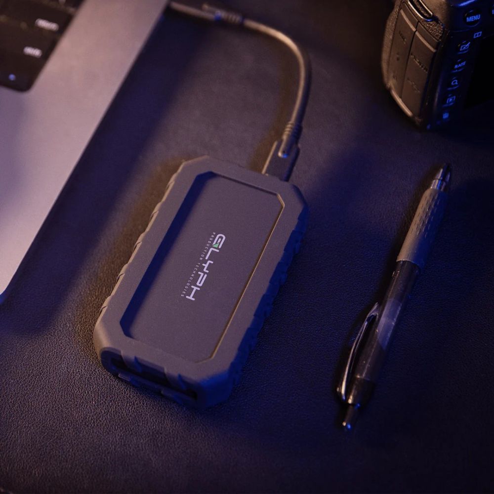 Glyph Atom EX20 High-Intensity USB-C (3.2, Gen 2x2) NVMe SSD, busgespeist – 4 TB