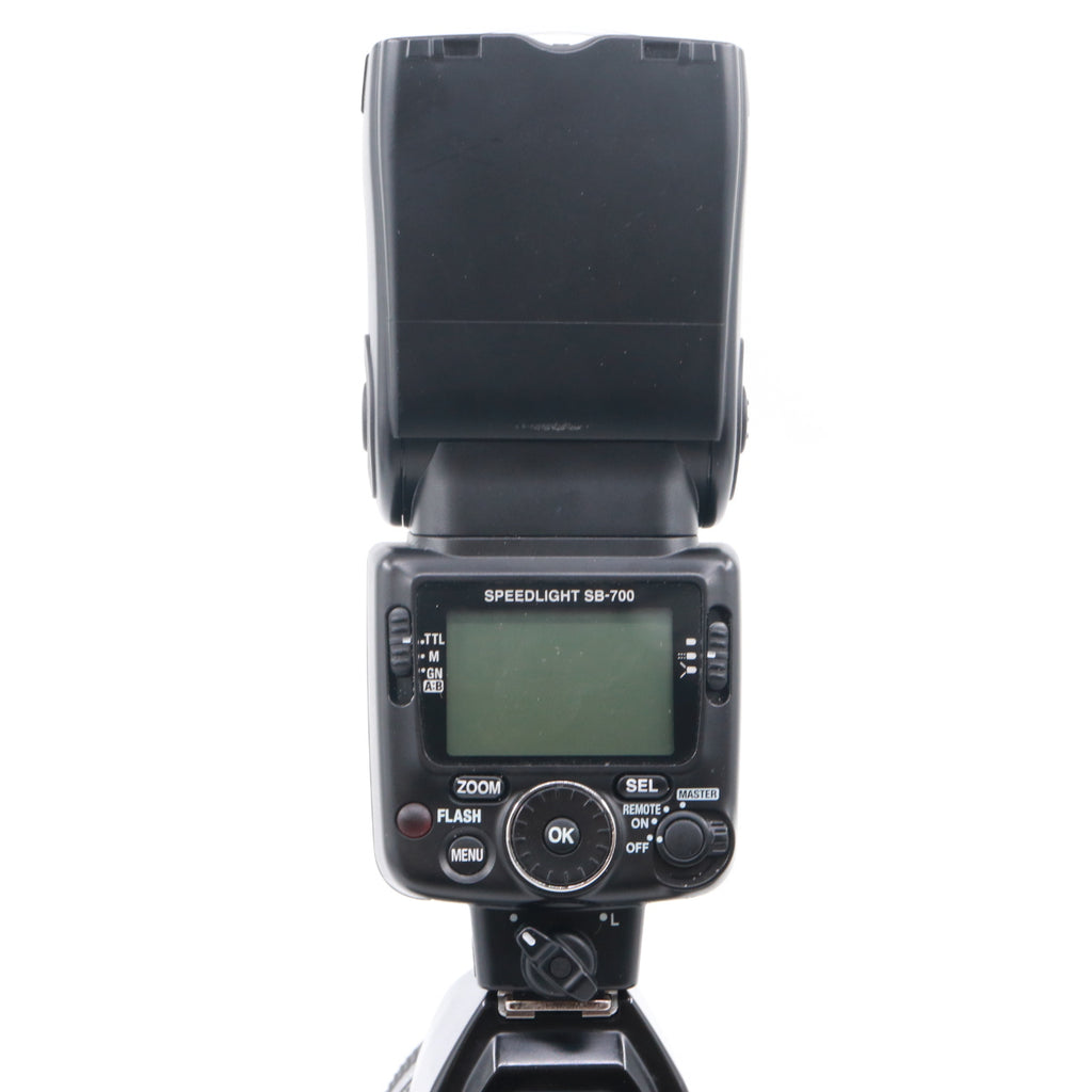 Nikon Speedlight SB-700 used