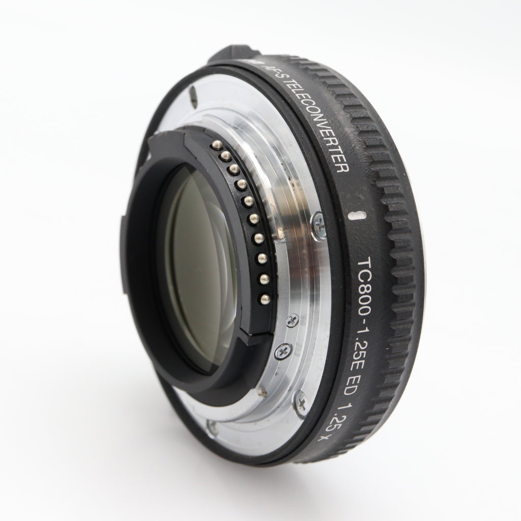 Nikon AF-S 800mm F/5.6 E FL ED VR + TC800-1.25 E ED 1.25x teleconverter gebraucht