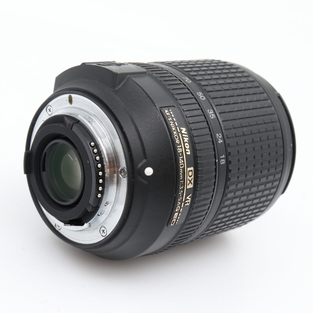 Nikon AF-S 18-140mm f/3.5-5.6G ED VR DX gebraucht