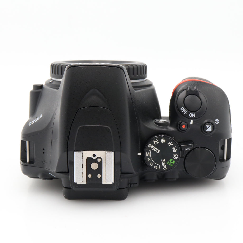 Nikon D3500 Gehäuse gebraucht