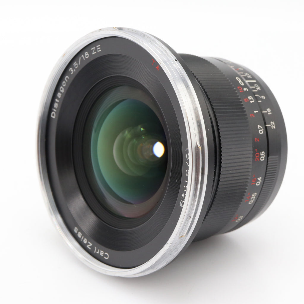 Carl Zeiss 18mm F/3.5 Distagon T* ZE Canon used