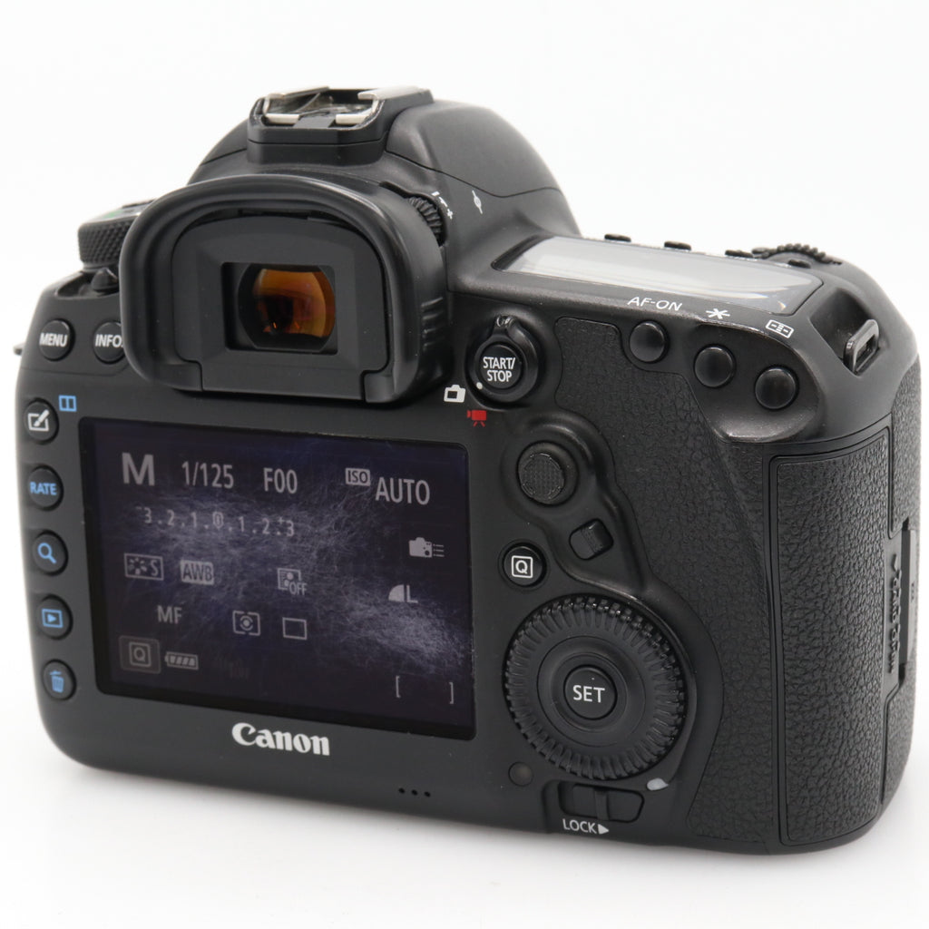 Canon EOS 5D mark IV body used