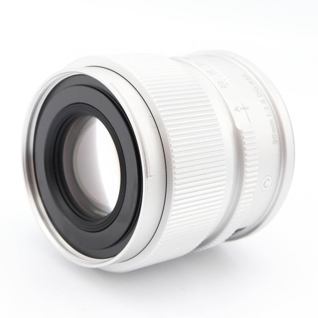 Sigma 90mm f/2.8 DG Contemporary L-mount used