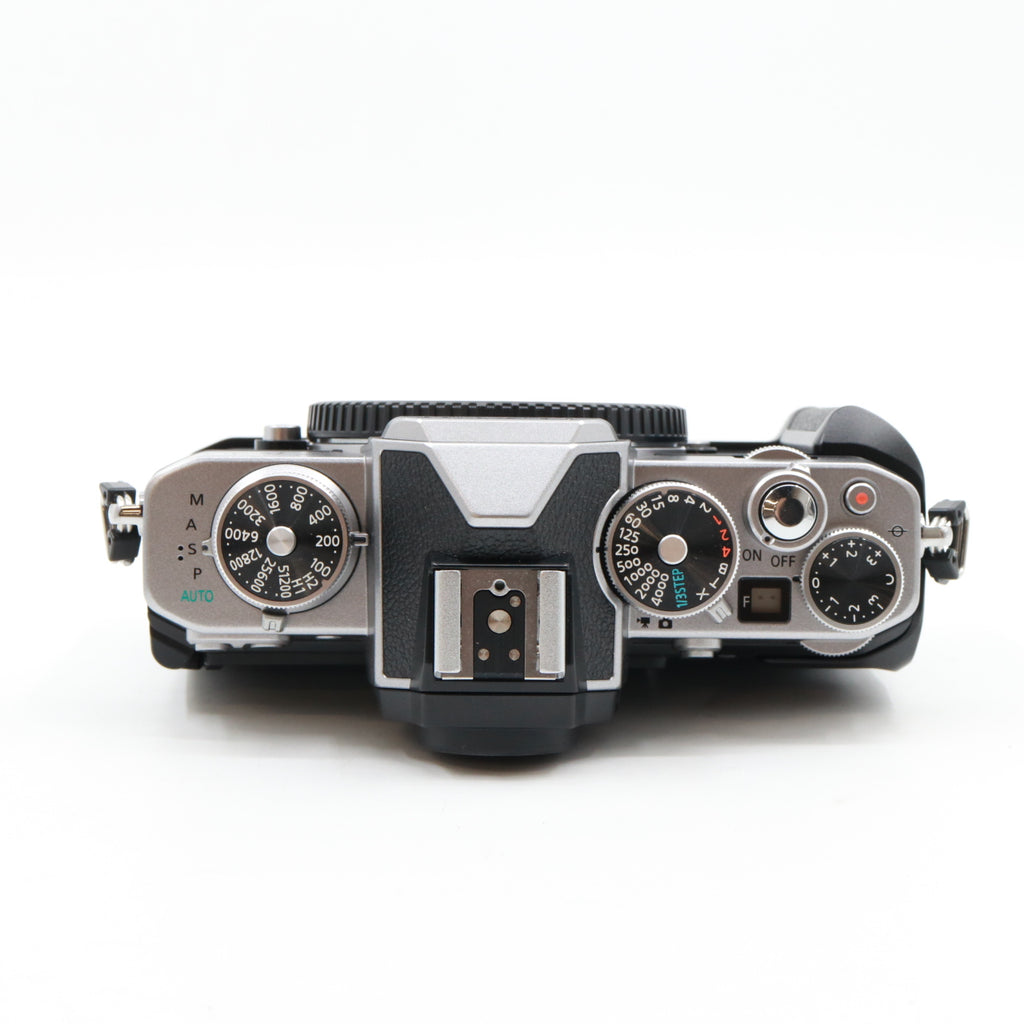 Nikon Z fc body + GR-1 used