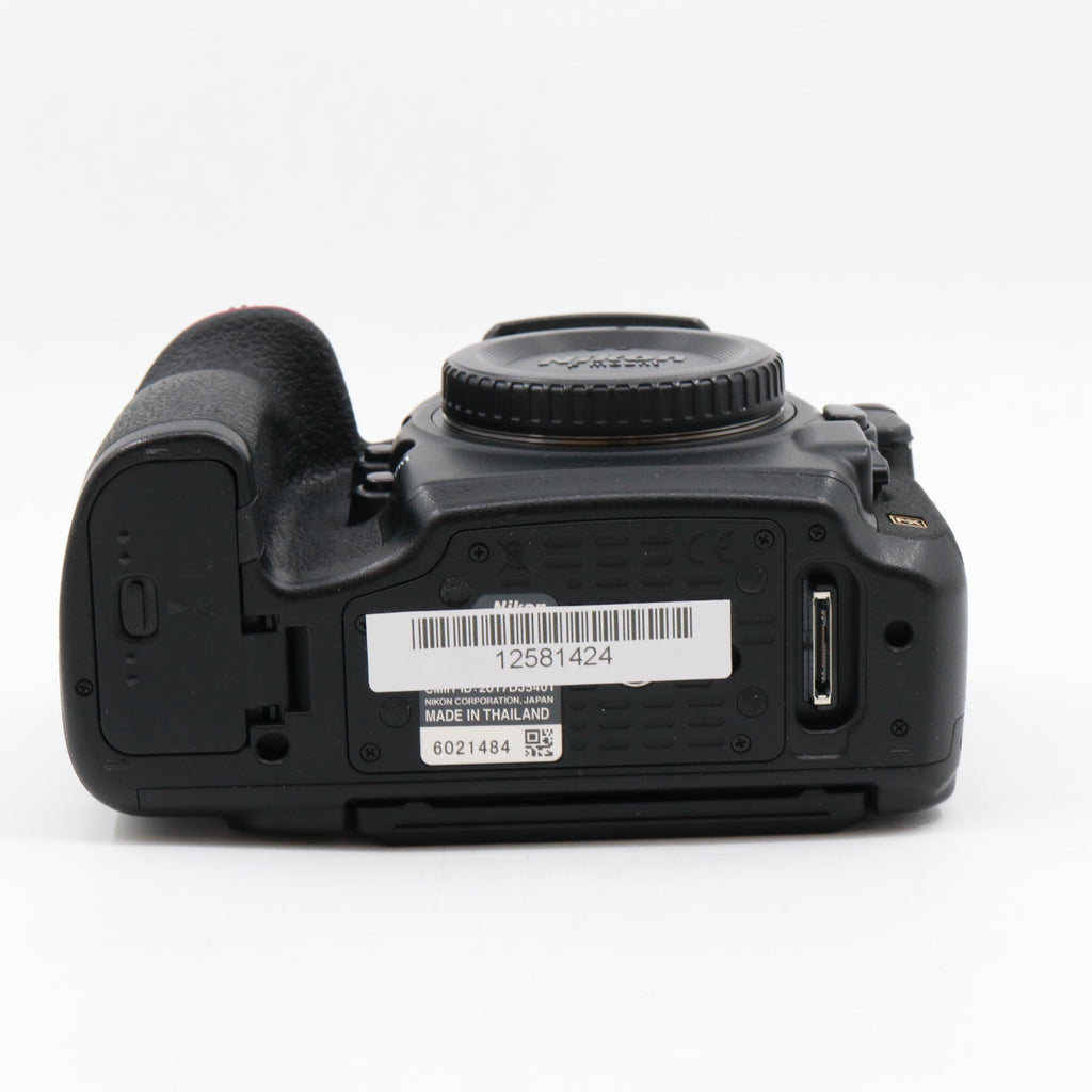 Nikon D850 Gehäuse gebraucht