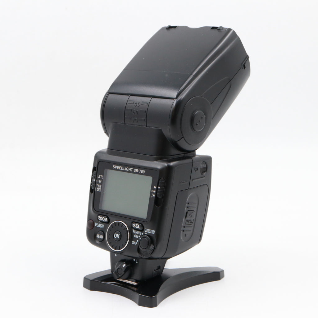Nikon Speedlight SB-700 gebraucht