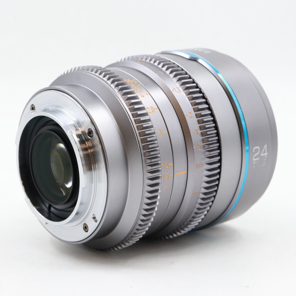 Sirui Nightwalker Series 24mm T1.2 S35 Manual Focus Cine Lens Sony E Mount gebraucht